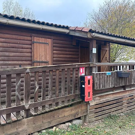 Montana 2- 4pers בקתה *