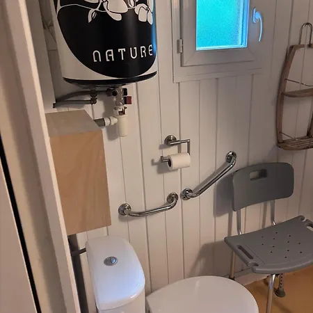 בקתה Montana 2- 4pers