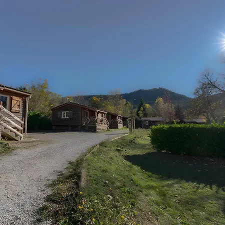 בקתה Montana 2- 4pers